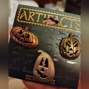 JJ Pins 3 Pumpkin Lapel Pins Vintage  JONETTE